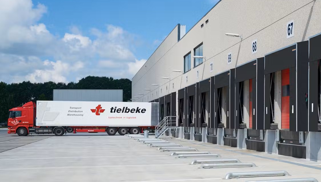 Dock Seals and Covers